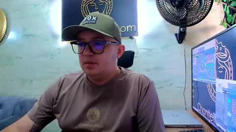     online show from April 30, 12:23 pm