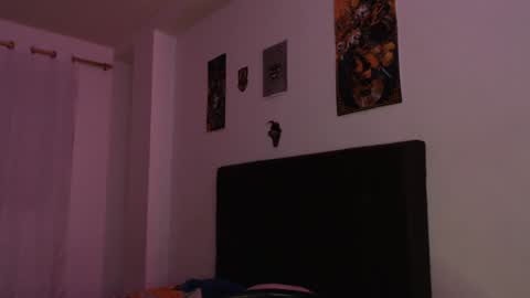 Snapshot of taylor__06 chatting on December 21, 7:56 am Taylor online show from December 21, 7:56 am