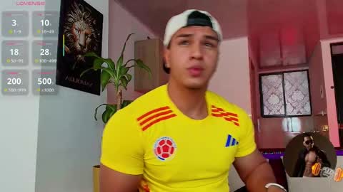 Penagos zz    online show from June 1, 4:07 pm