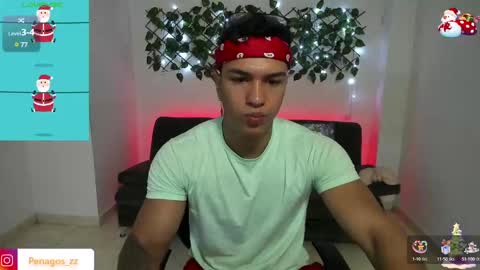 Snapshot of taylor_johnn chatting on December 17, 2:33 pm Penagos zz online show from December 17, 2:33 pm
