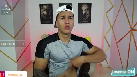 Snapshot of taylor_johnn chatting on January 21, 9:36 pm Penagos zz online show from January 21, 9:36 pm