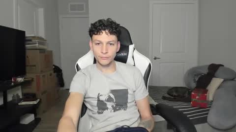 taylorcamz online show from April 23, 5:34 am