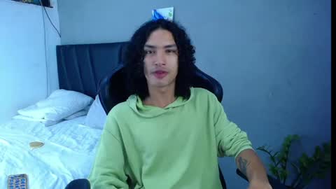 Tayron online show from April 23, 12:29 pm