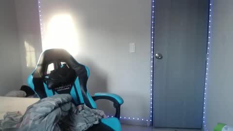 team23hot0 online show from November 3, 11:25 am