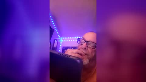 tedestep2 online show from July 1, 2:56 am