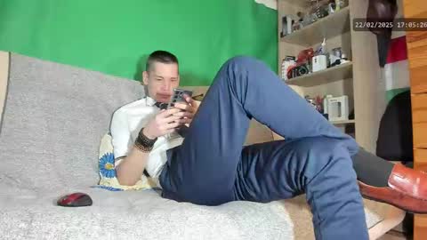 Snapshot of telepaticman chatting on February 22, 4:05 pm Virg Lszl online show from February 22, 4:05 pm