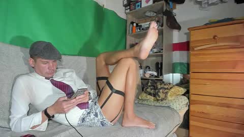 Snapshot of telepaticman chatting on October 11, 3:05 pm Virg Lszl online show from October 11, 3:05 pm