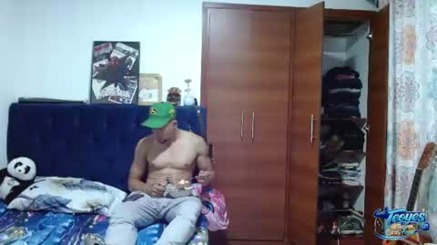 teoyes_ online show from July 10, 2:37 am