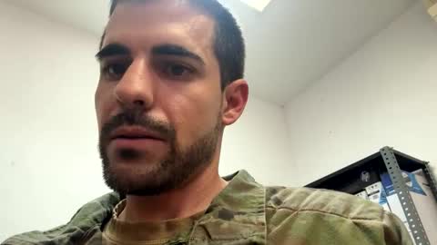 Luis online show from April 9, 3:40 pm