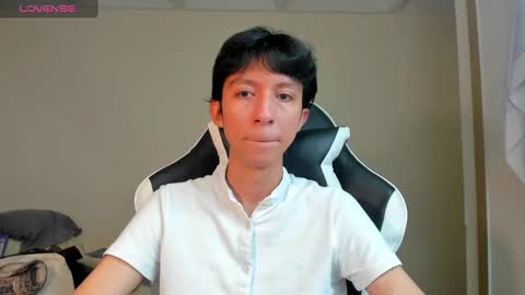 Snapshot of teroship_boy chatting on December 4, 2:09 am Juanfe online show from December 4, 2:09 am