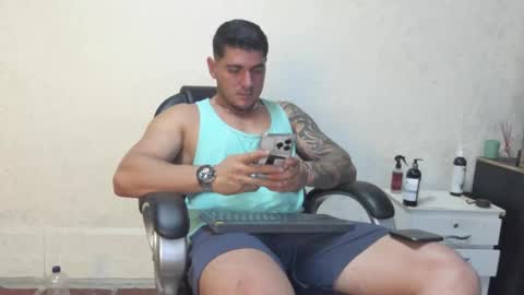 Snapshot of teylor_creed chatting on January 22, 5:59 pm teylor creed online show from January 22, 5:59 pm