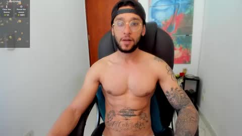 Snapshot of teylor_cristian chatting on February 28, 8:07 pm Cristhian Teylor online show from February 28, 8:07 pm