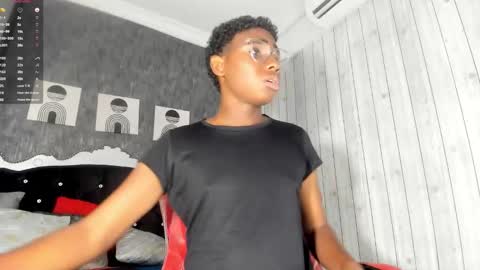 teylor_lovee online show from March 5, 11:12 pm