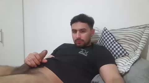 ThaiGuy online show from January 11, 6:56 am