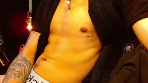 GIORGGIO online show from December 11, 5:33 am