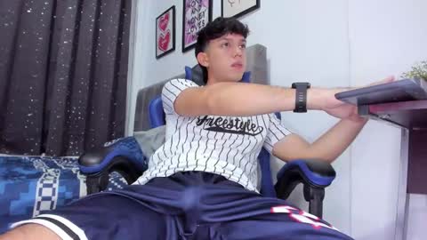 the_skinnyguys online show from November 16, 10:12 pm