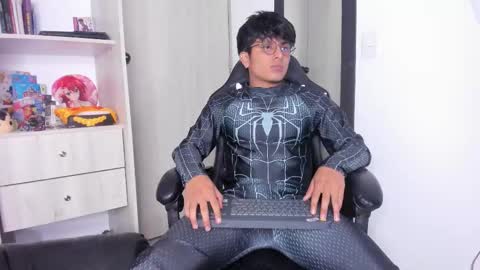 Danny online show from October 31, 10:02 pm