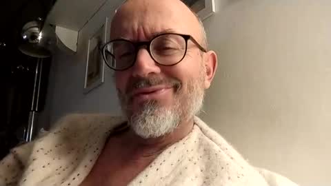 Venice man online show from January 23, 12:25 am