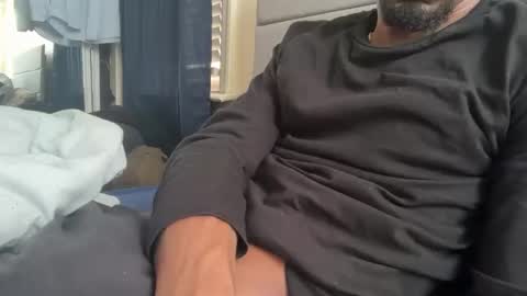 theeshooterr online show from January 16, 2:51 pm