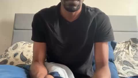 theeshooterr online show from December 8, 2:41 pm