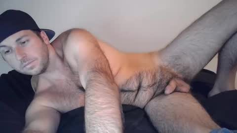Snapshot of theetwohander chatting on October 1, 2:59 am Theetwohander online show from October 1, 2:59 am