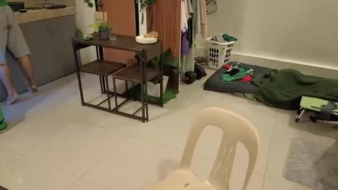 Green online show from April 9, 7:36 am