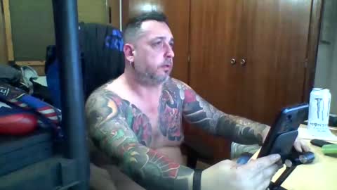 thekier online show from February 8, 1:32 am