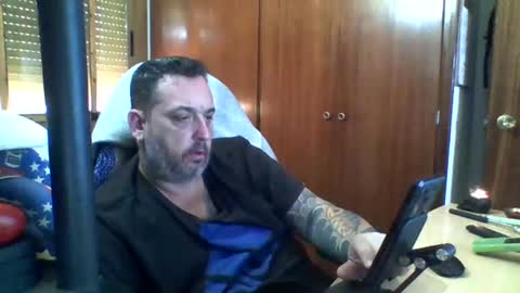 thekier online show from December 6, 12:49 pm