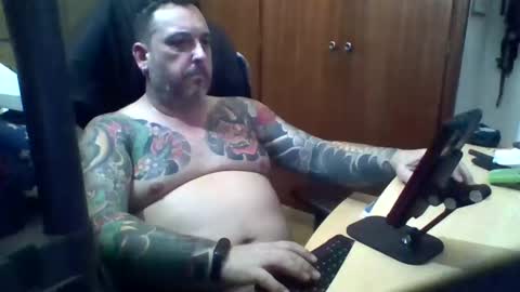 thekier online show from December 3, 4:39 pm