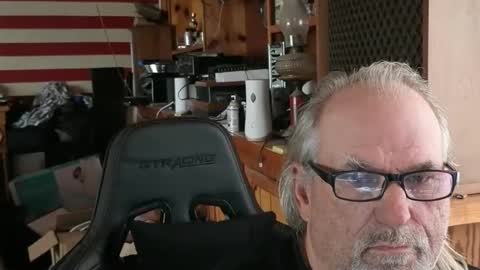 themasseure1 online show from April 12, 5:25 pm