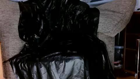 Teez online show from February 11, 3:08 pm