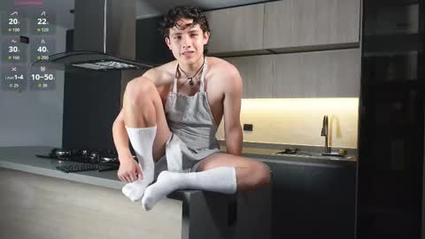  THEO- MATEO  online show from February 28, 12:20 am