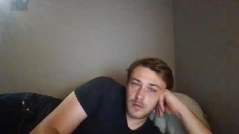 Snapshot of theox69xxx chatting on October 19, 11:24 am theox69xxx online show from October 19, 11:24 am
