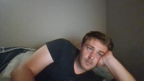Snapshot of theox69xxx chatting on October 16, 12:40 am theox69xxx online show from October 16, 12:40 am