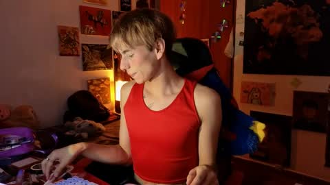 Matt independent model  online show from April 6, 9:26 pm