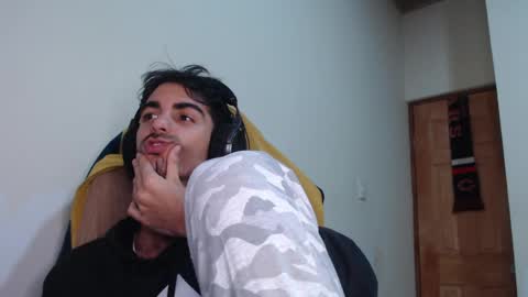 Santiago Enrique online show from April 23, 3:55 am