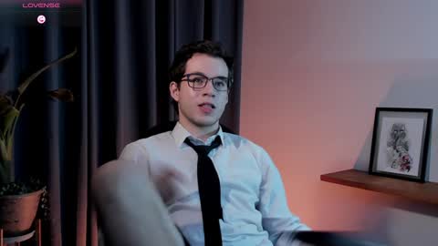 Snapshot of therealmartincox chatting on January 28, 2:32 am 4th online show from January 28, 2:32 am