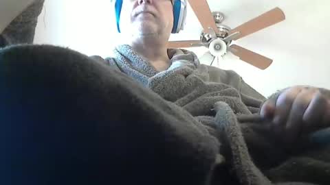 Neo online show from December 15, 4:15 pm