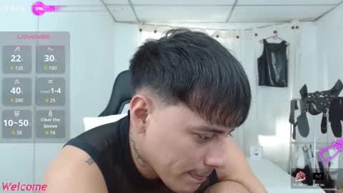 Snapshot of therokalejandro chatting on September 25, 6:40 pm ALEJANDRO online show from September 25, 6:40 pm