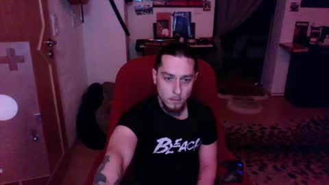 Snapshot of theshowercock chatting on October 22, 9:29 pm theshowercock online show from October 22, 9:29 pm