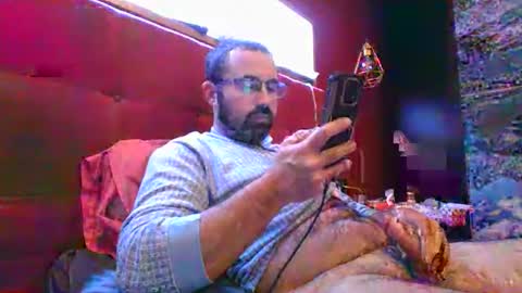 Carlos1990 online show from April 2, 1:36 am