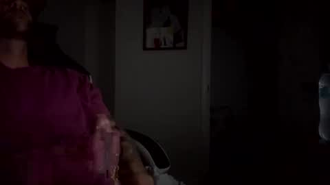 thewolfl7 online show from April 7, 2:22 am