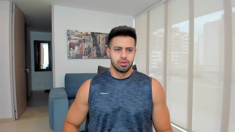 Snapshot of thiago_driussi chatting on February 3, 12:47 pm thiago_driussi online show from February 3, 12:47 pm