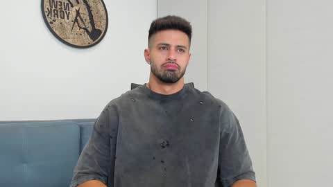 Snapshot of thiago_driussi chatting on January 7, 12:24 am thiago_driussi online show from January 7, 12:24 am
