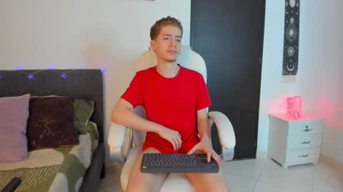 Manuel online show from February 15, 3:24 am