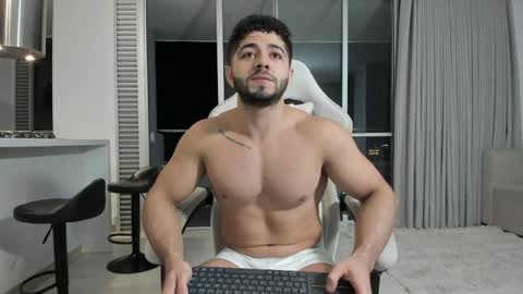 THIAGO online show from June 9, 2:13 am