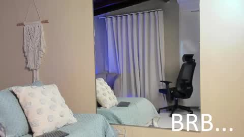 THIAGO online show from February 11, 6:02 pm