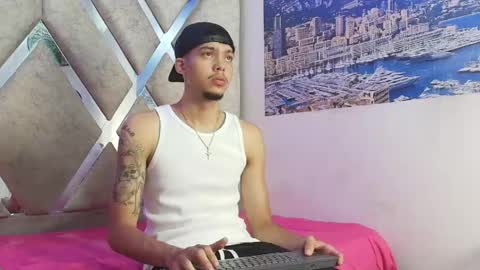 Thiago online show from May 31, 7:26 pm
