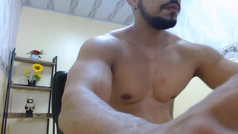 Snapshot of thiago_summers chatting on January 3, 5:53 pm Thiago Summers online show from January 3, 5:53 pm