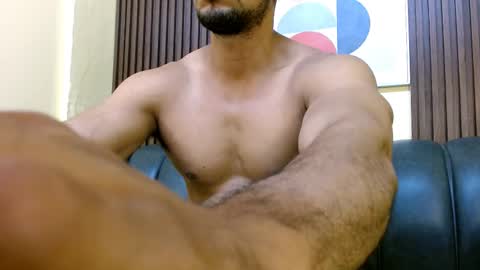 Snapshot of thiago_summers chatting on March 11, 12:39 pm Thiago Summers online show from March 11, 12:39 pm